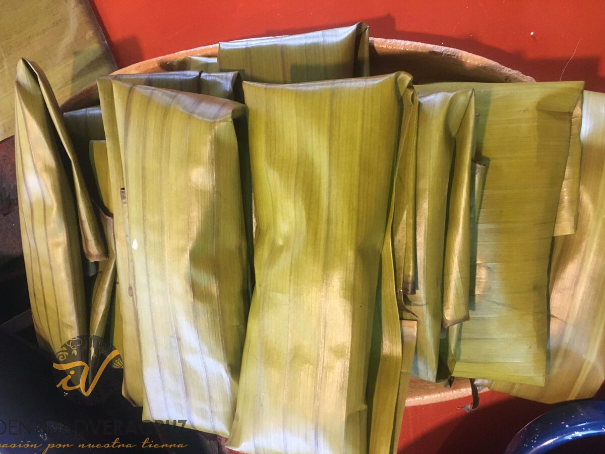 Deléitate, tamales de Cuchara del Totonacapan - Identidad Veracruz